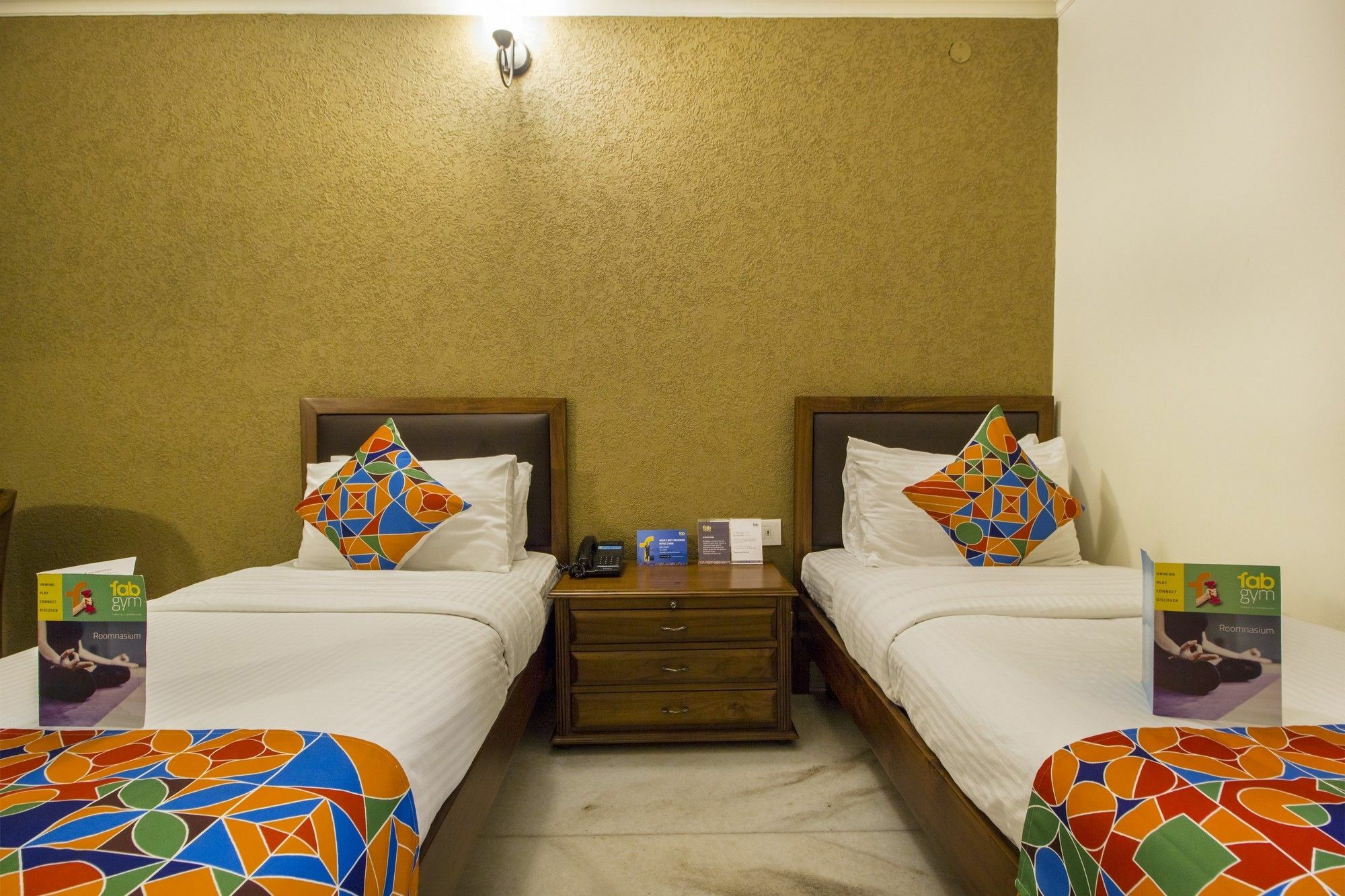 缤旅歇隆兹酒店 Chandīgarh 外观 照片
